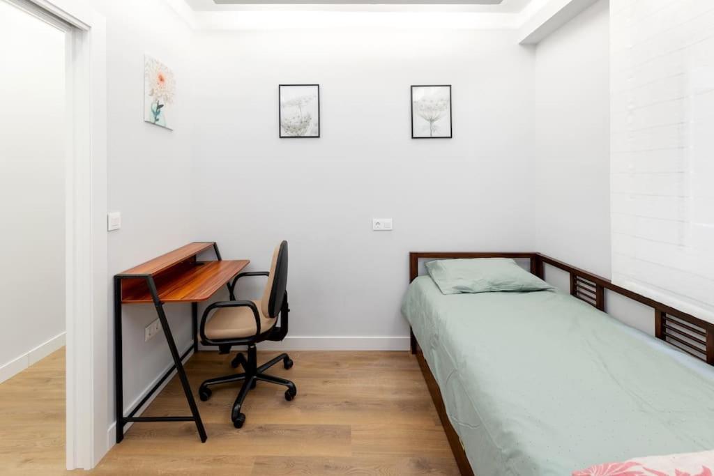 Precioso Piso Con Terraza En Centro De Granada Leilighet Eksteriør bilde