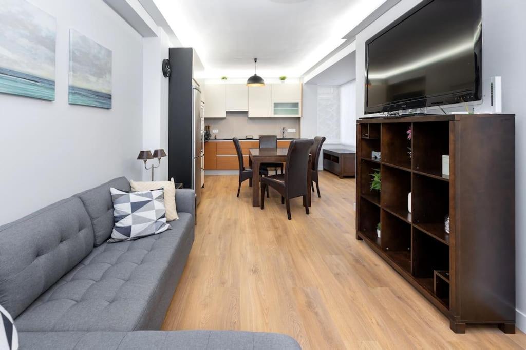 Precioso Piso Con Terraza En Centro De Granada Leilighet Eksteriør bilde